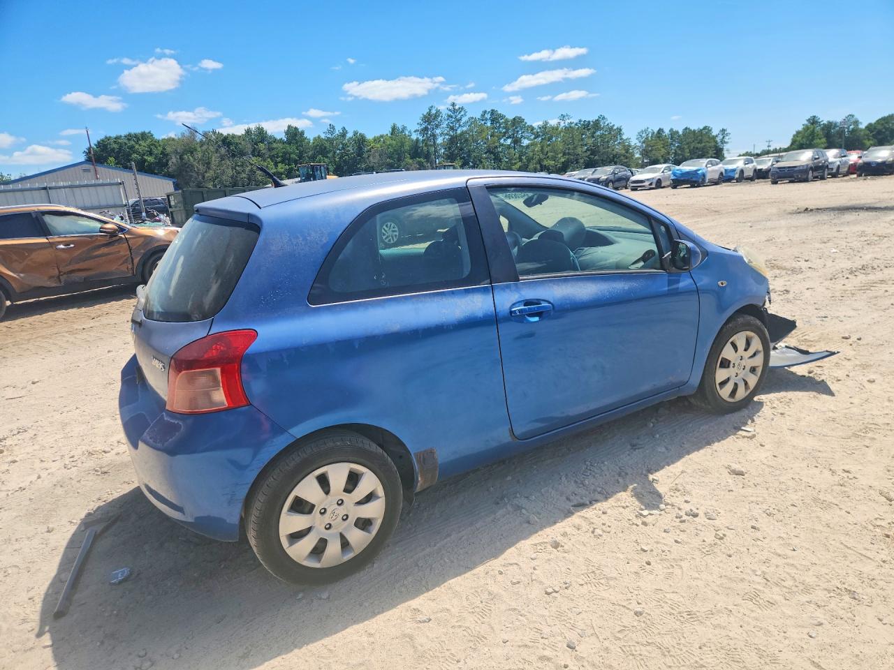 Toyota Yaris Base
