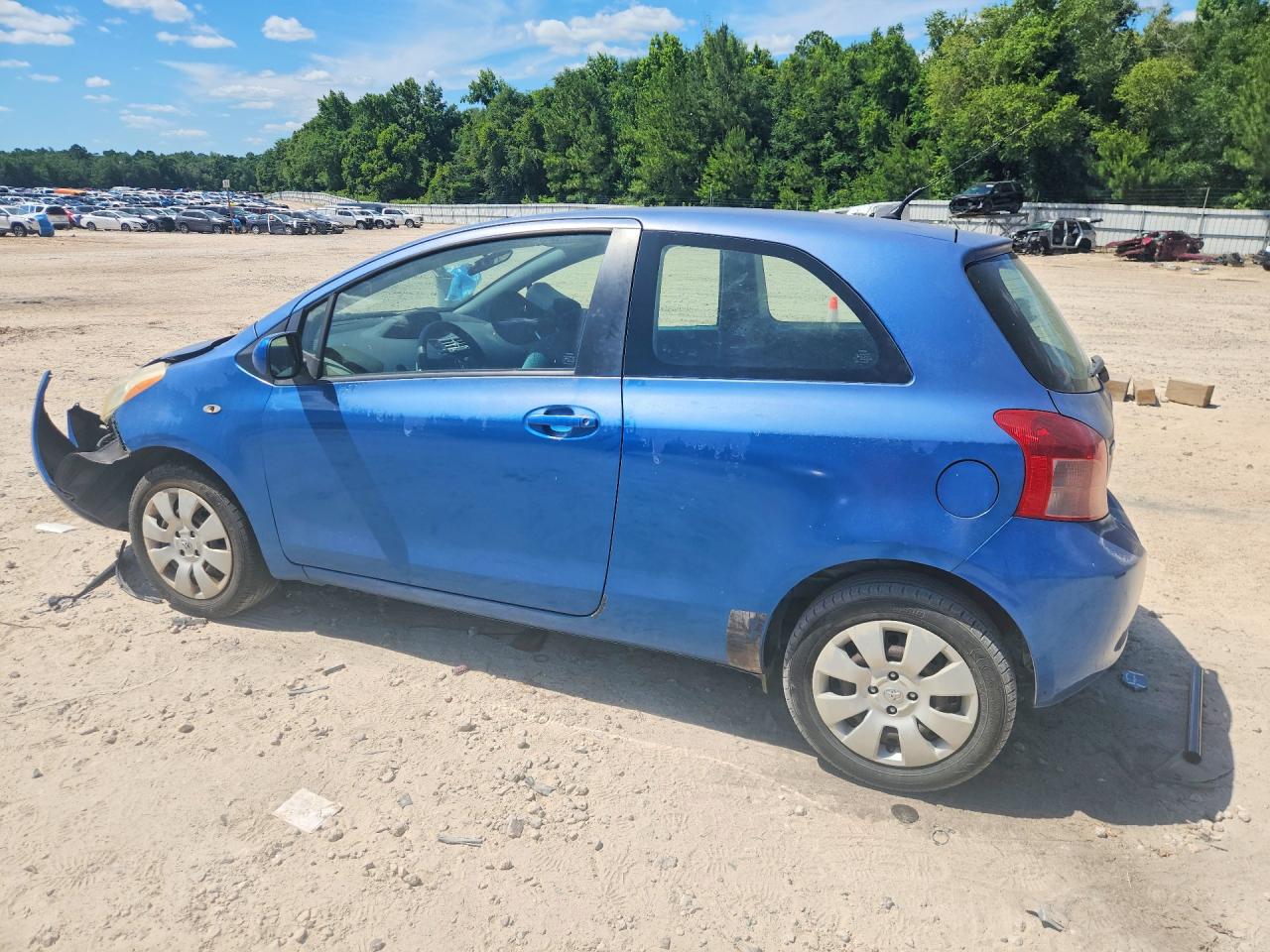 Toyota Yaris Base