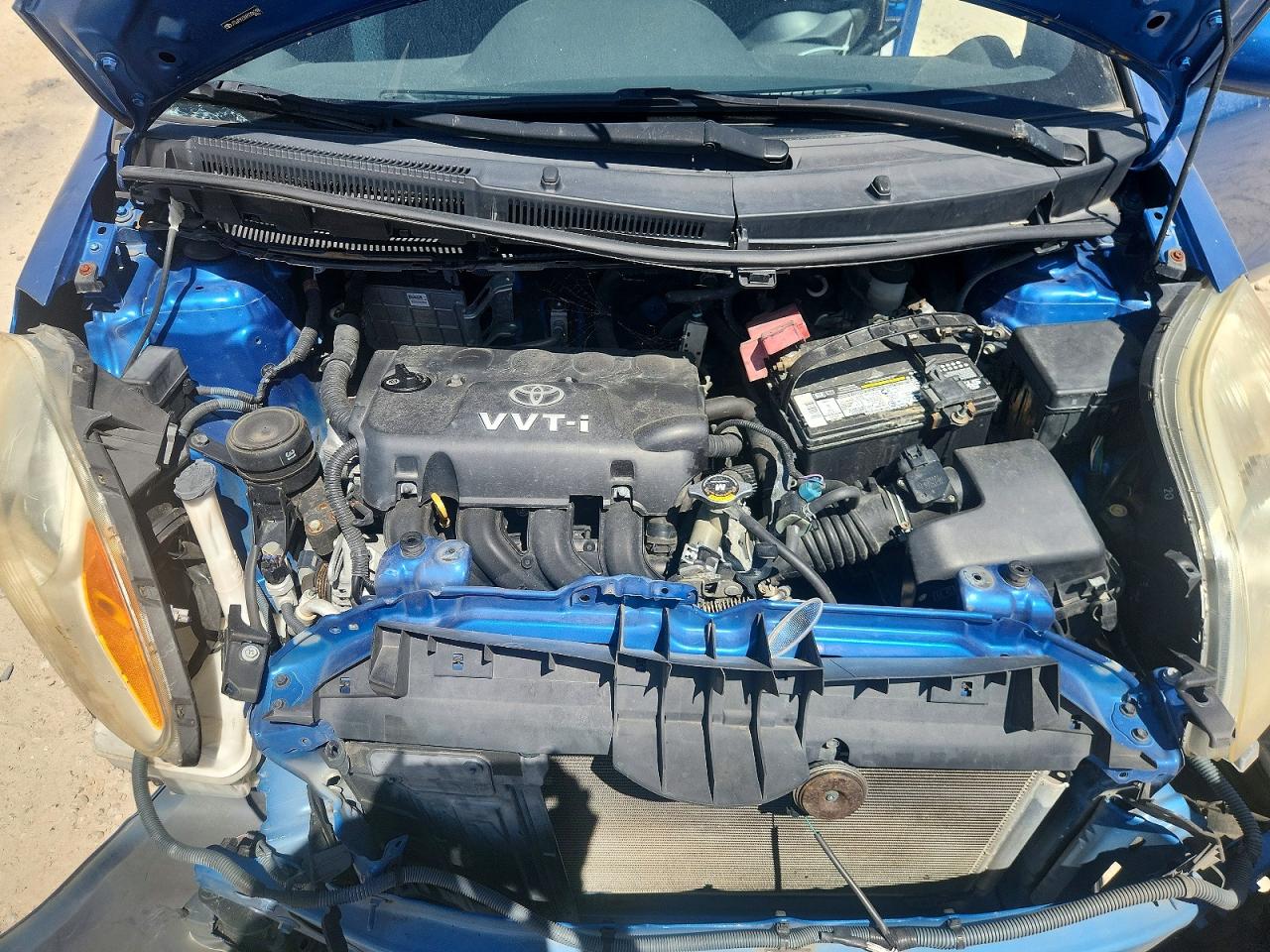 Toyota Yaris Base