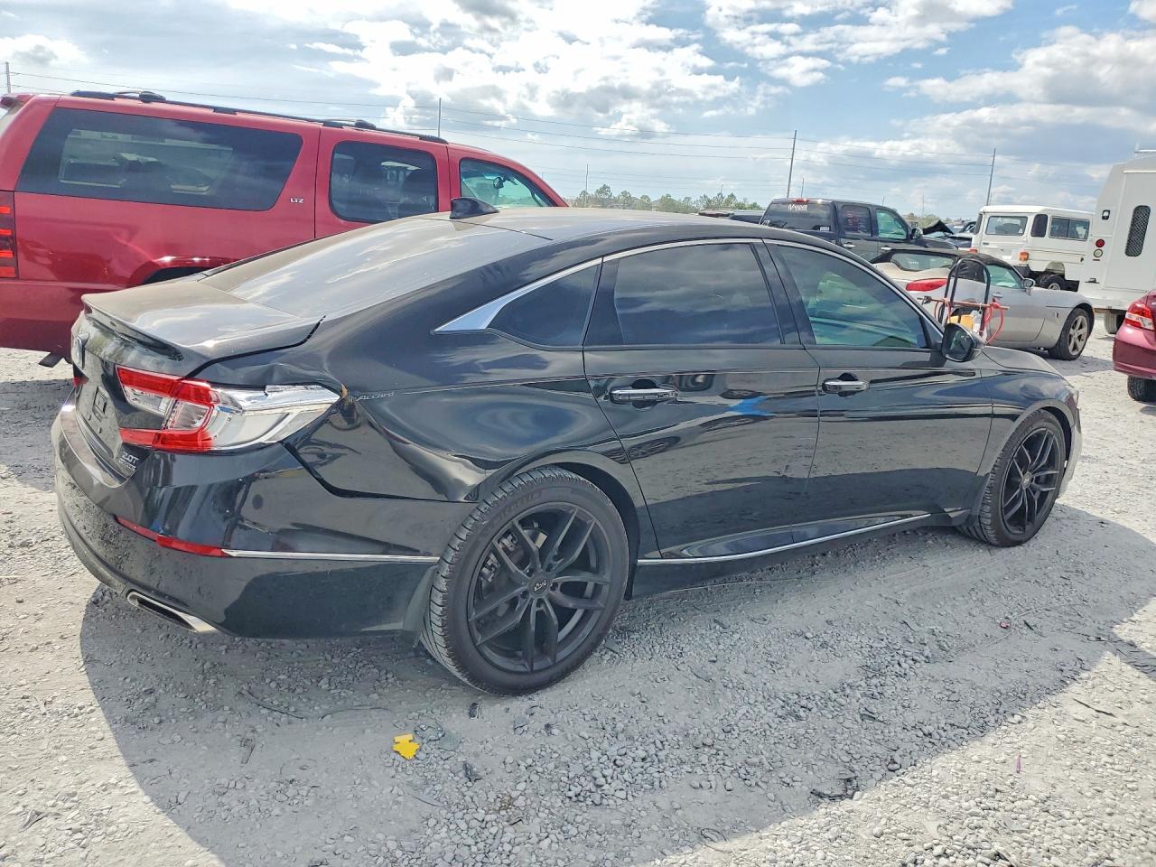 Honda Accord Touring
