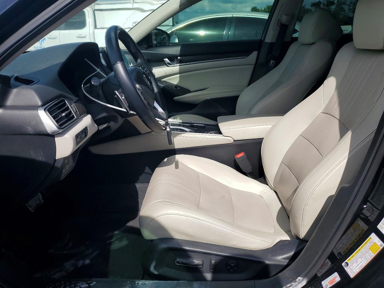 Honda Accord Touring