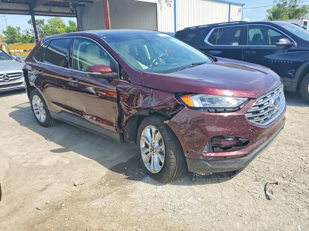 Ford Edge Titanium