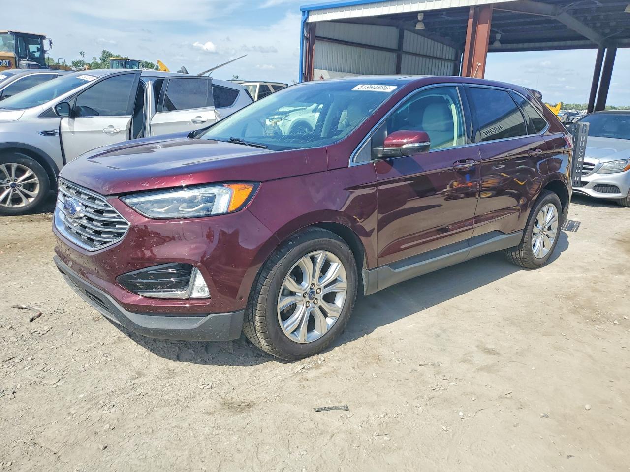 Salvage Ford Edge Image