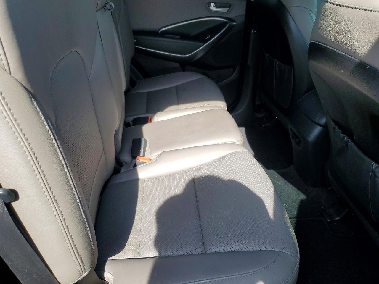 Hyundai SANTA FE 2.4l