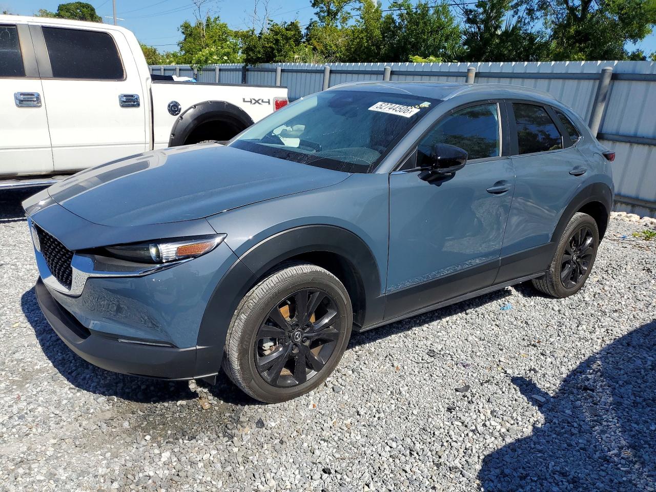 Salvage Mazda Cx Image
