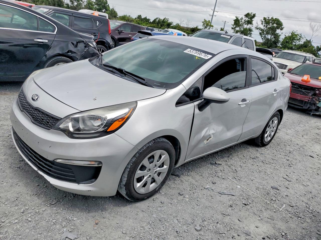 Salvage Kia Rio Image