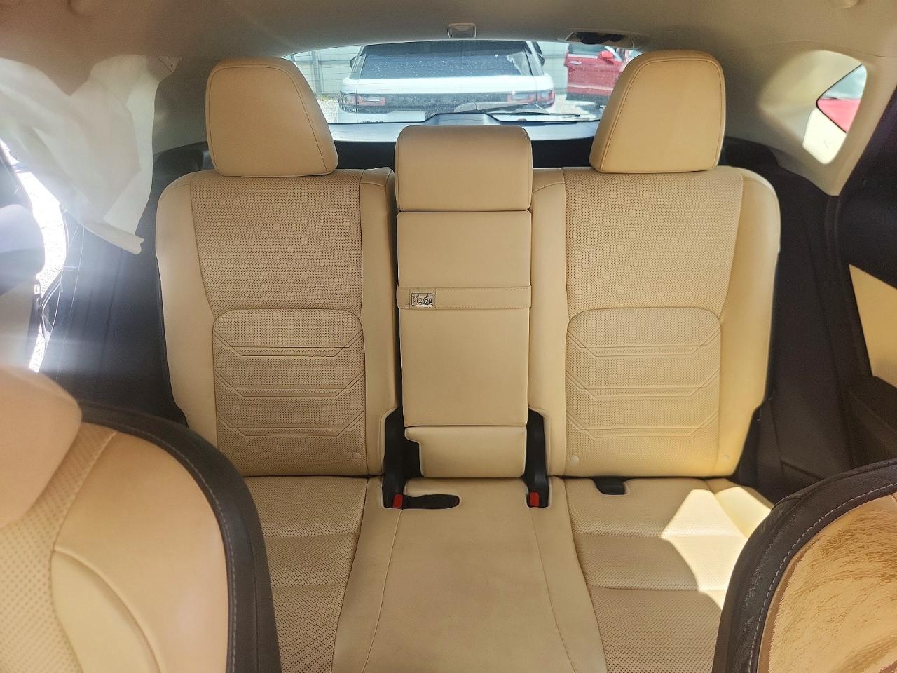 Lexus NX 300h