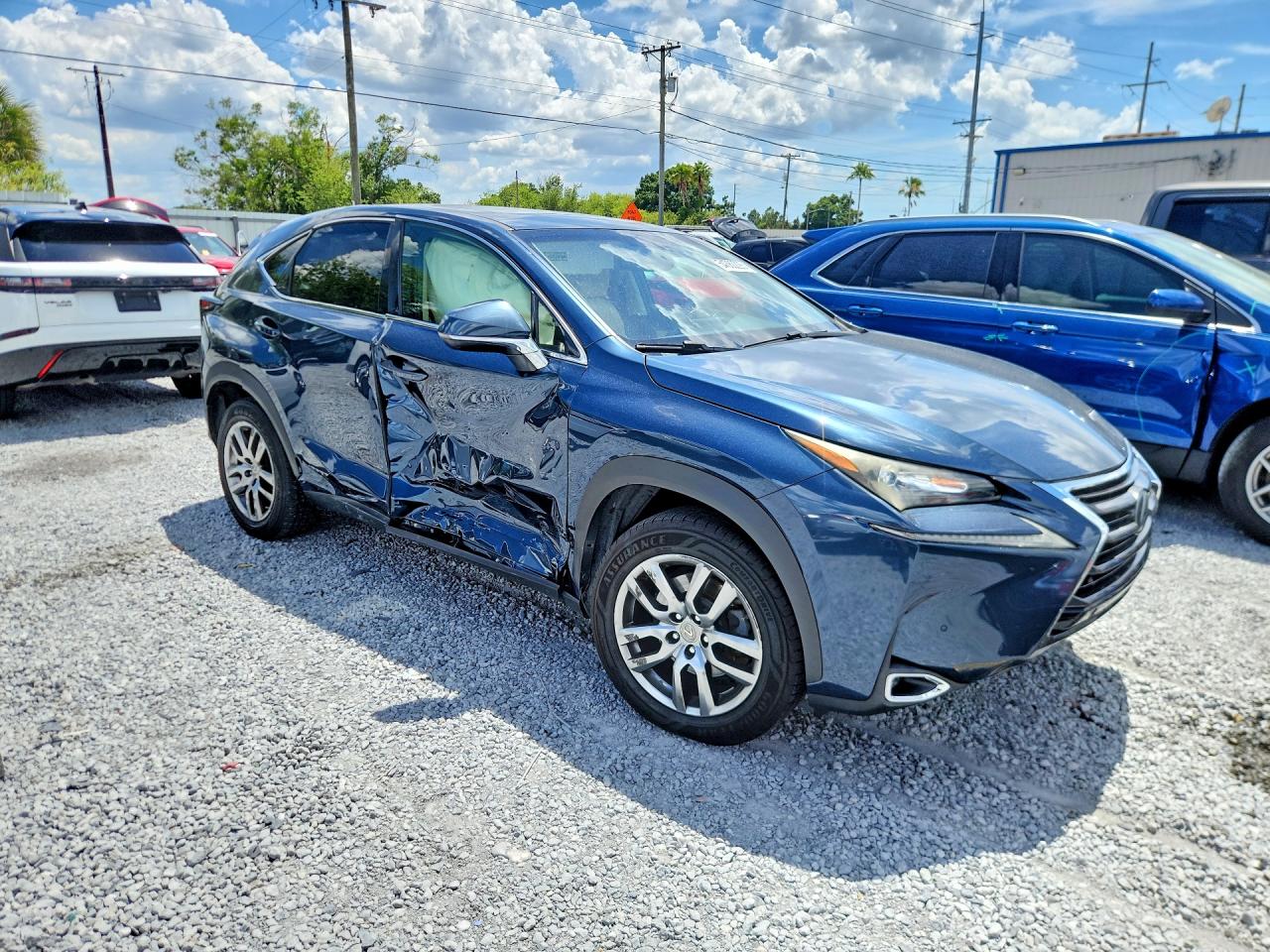 Lexus NX 300h