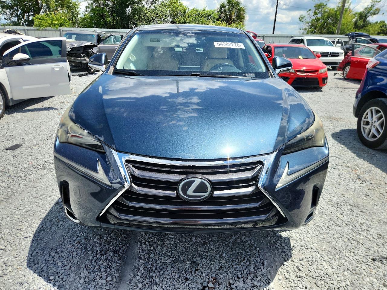 Lexus NX 300h