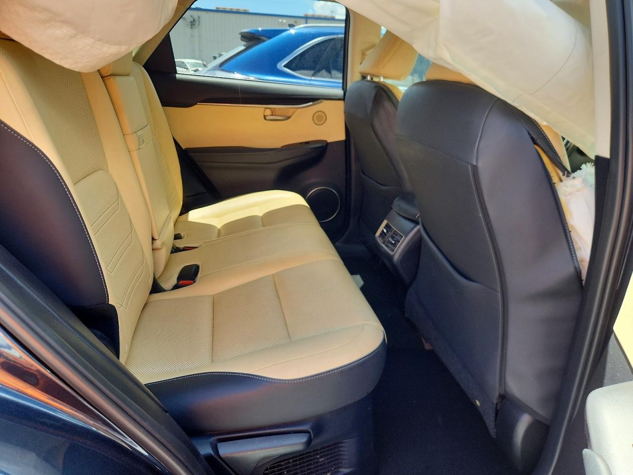 Lexus NX 300h