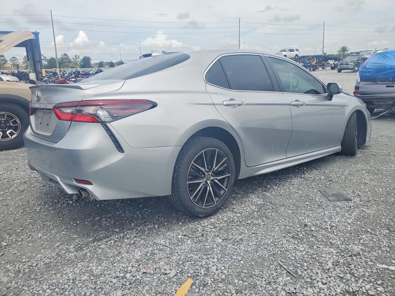 Toyota Camry Se