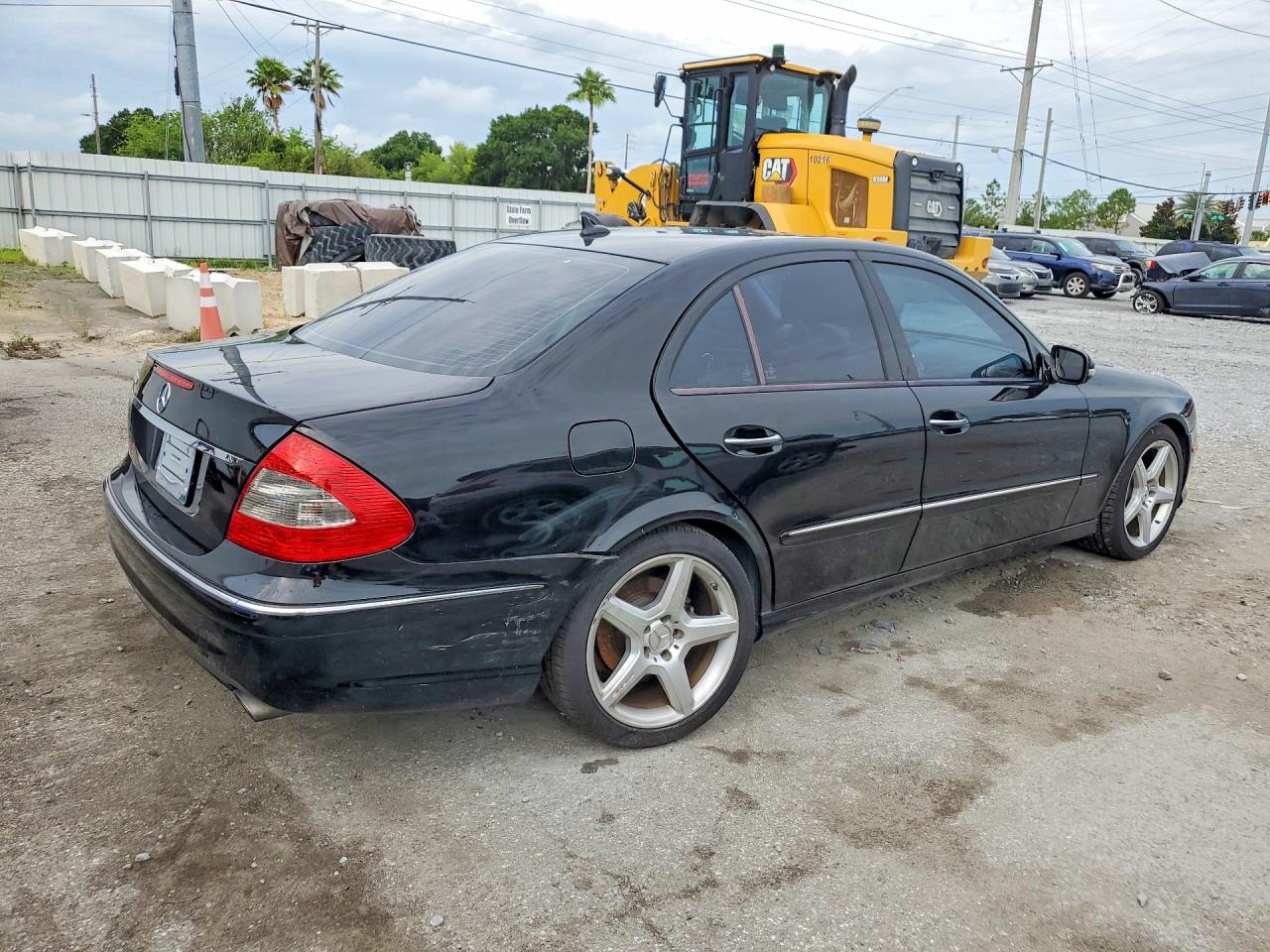 Mercedes-Benz E-Class 350
