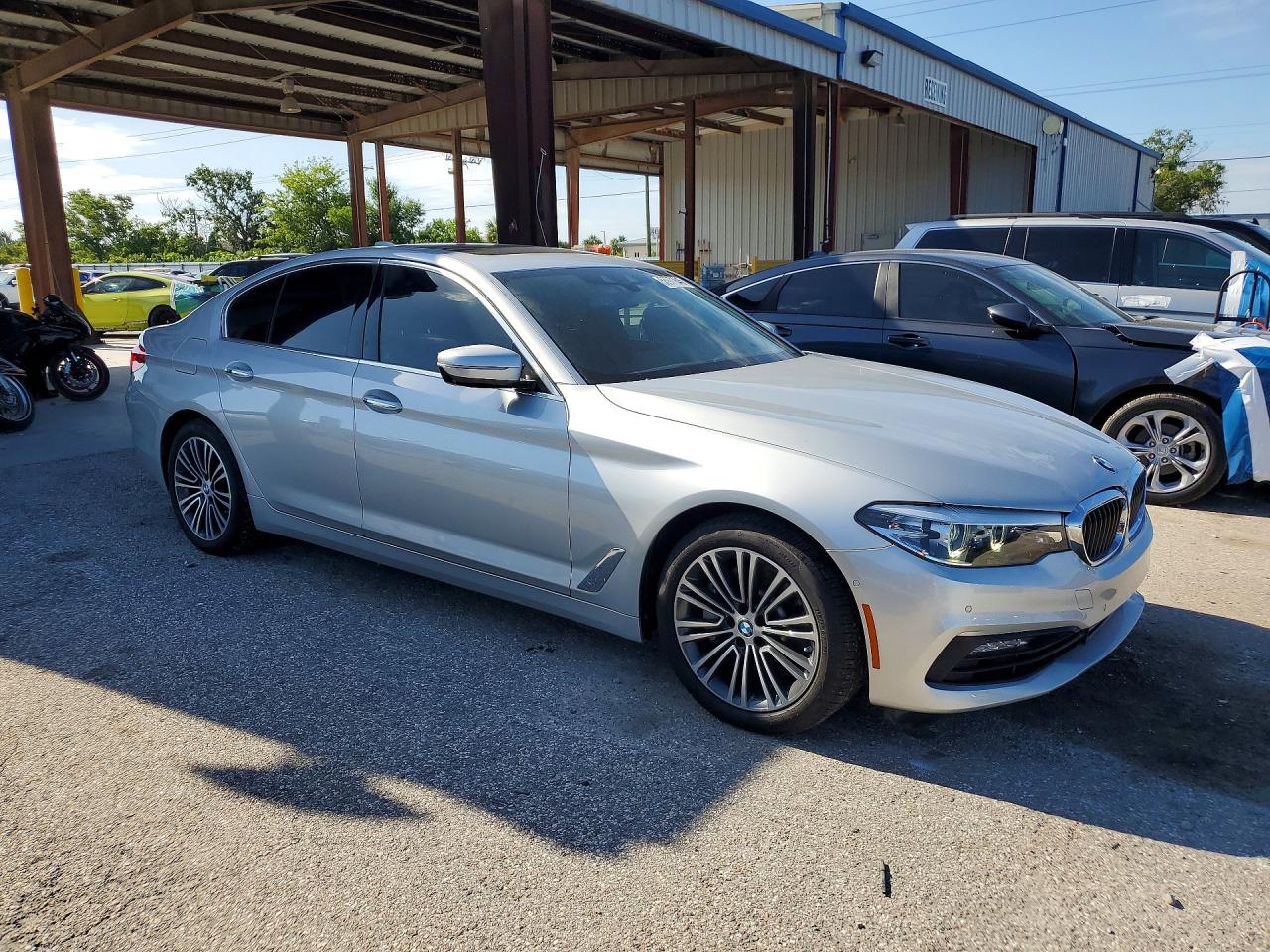 BMW 5 Series I