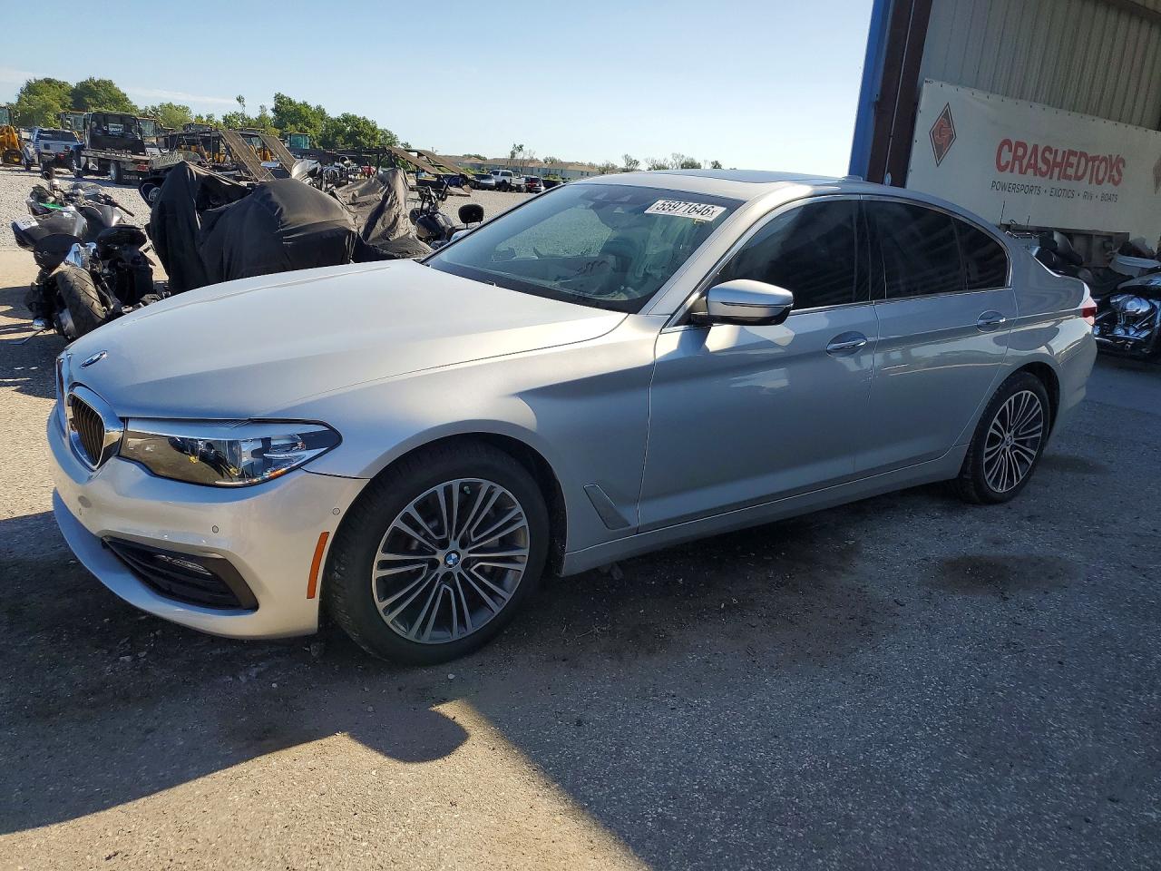 Salvage BMW 5 Series Image