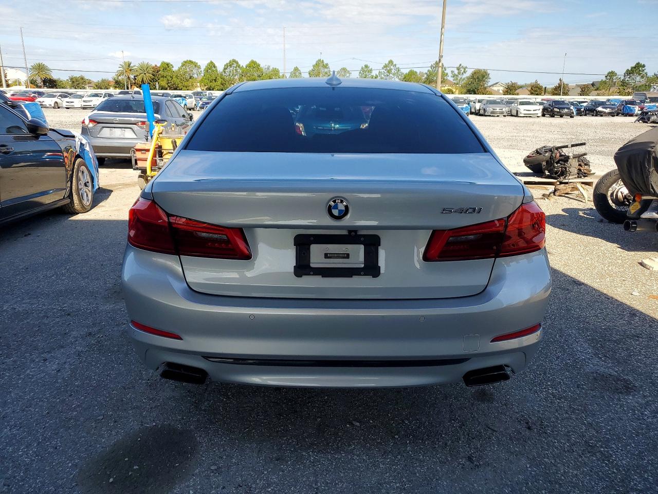 BMW 5 Series I