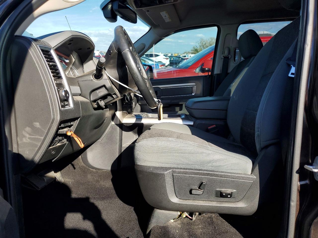 Ram 1500 Slt