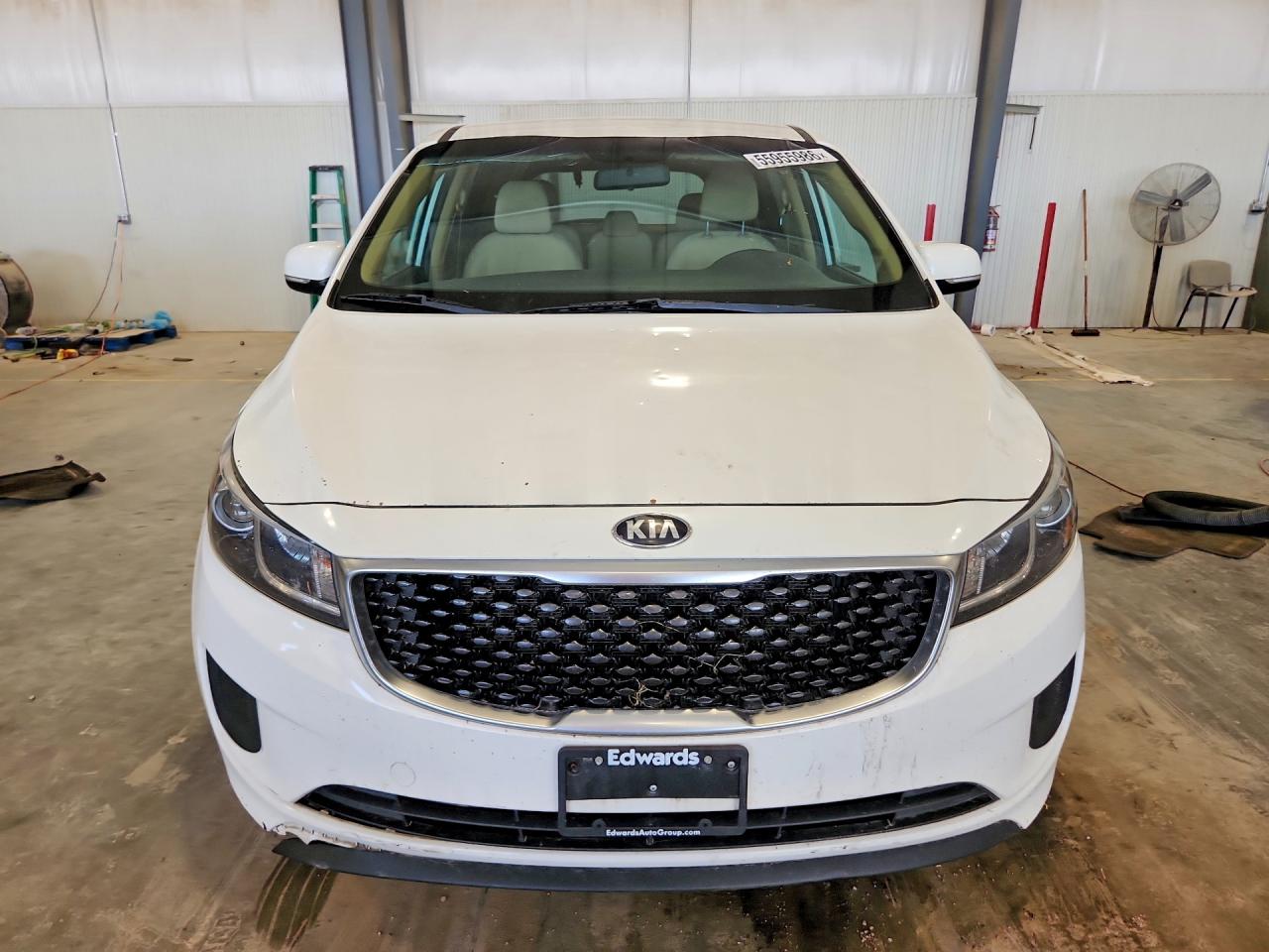 Kia Sedona Lx