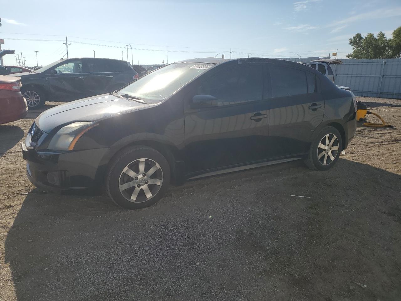 Salvage Nissan Sentra Image