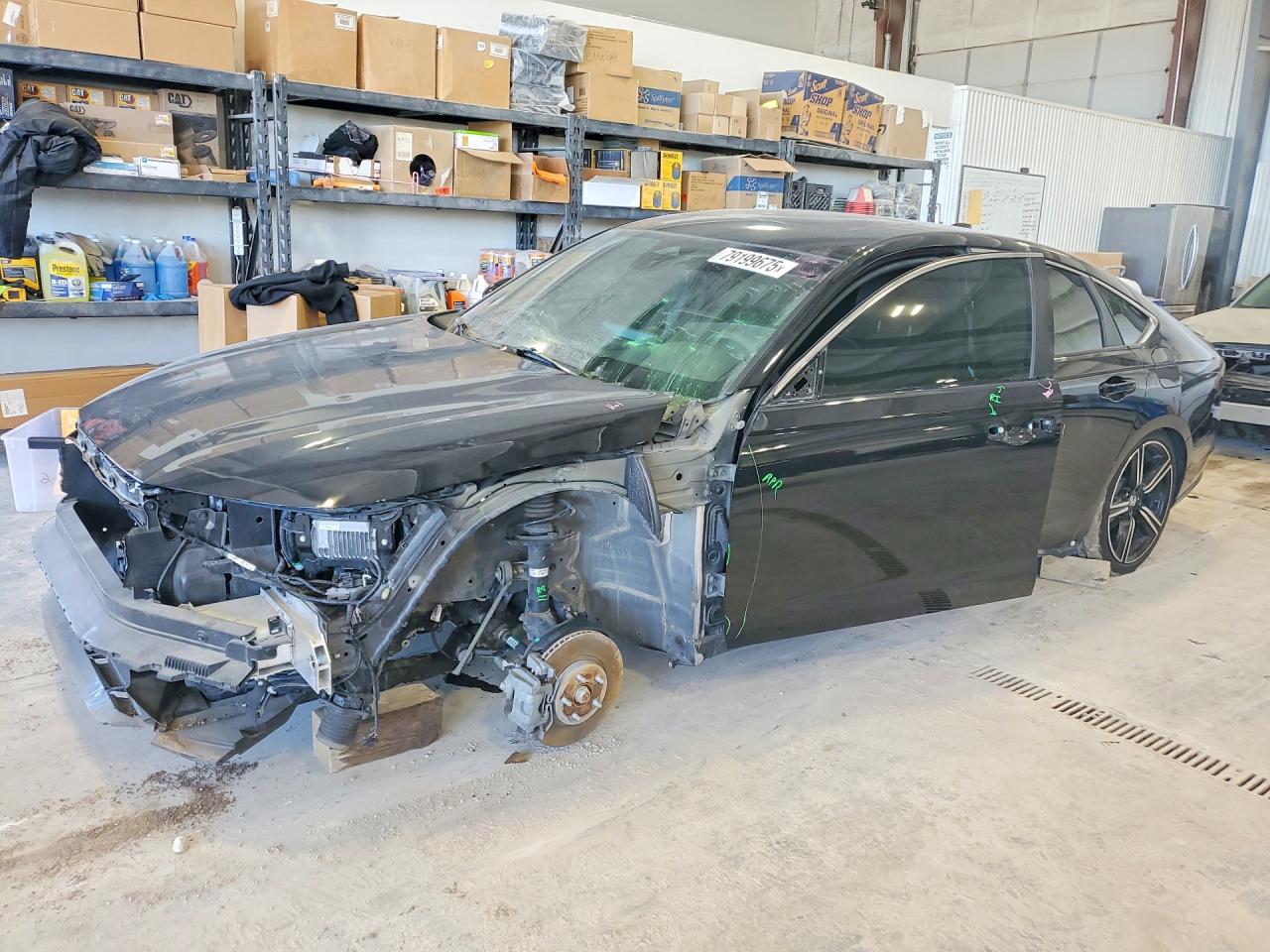 Salvage Honda Accord Image