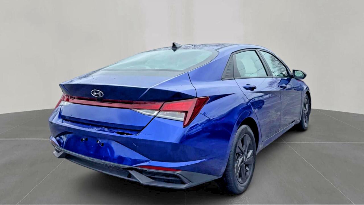 Hyundai ELANTRA Sel