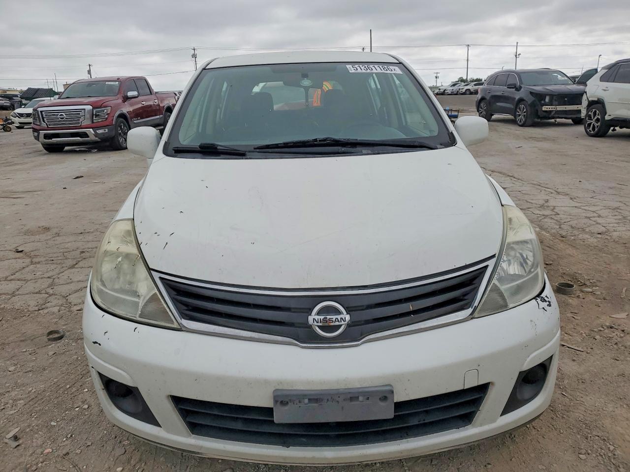 Nissan Versa 1.8 S