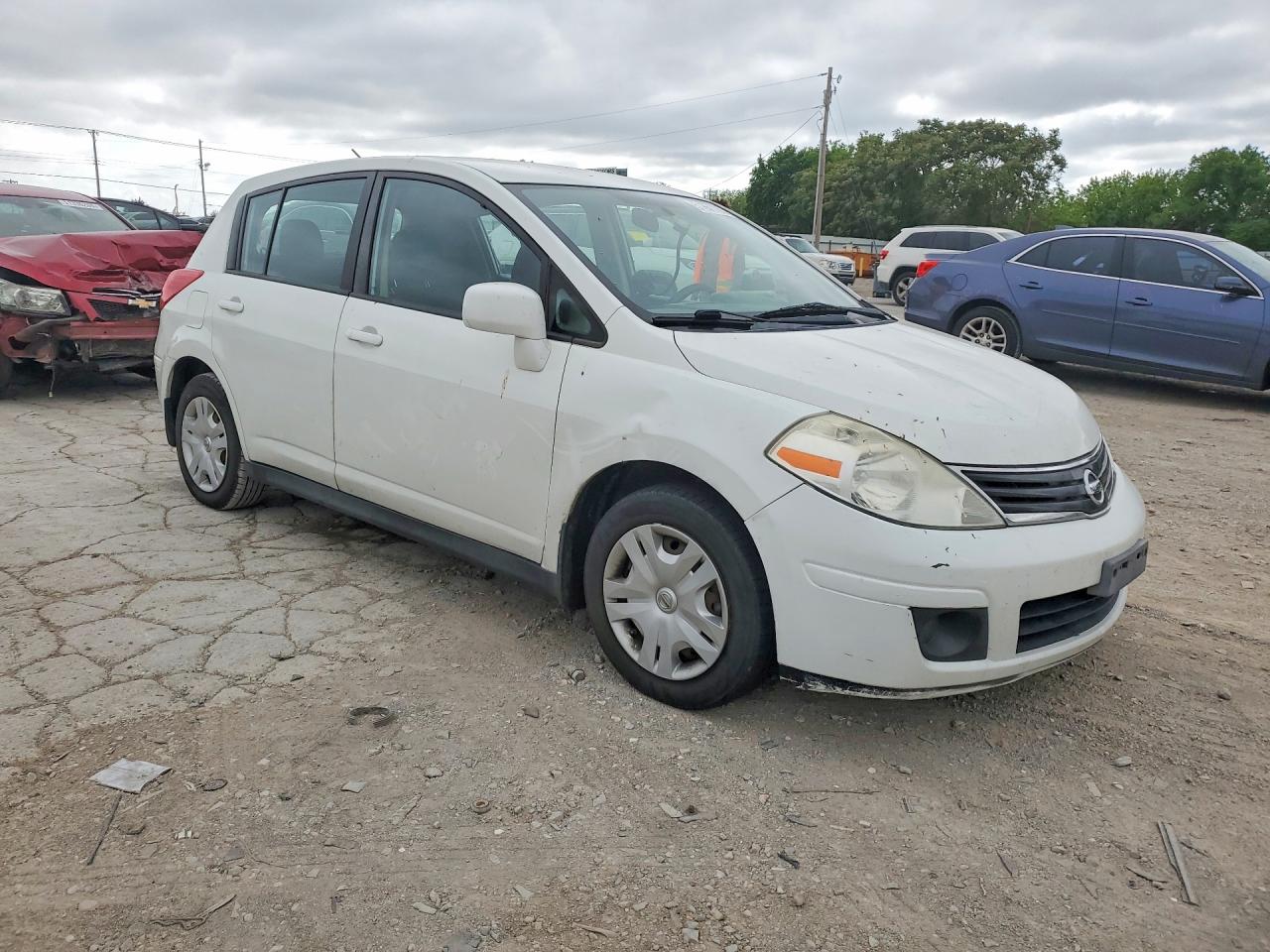 Nissan Versa 1.8 S