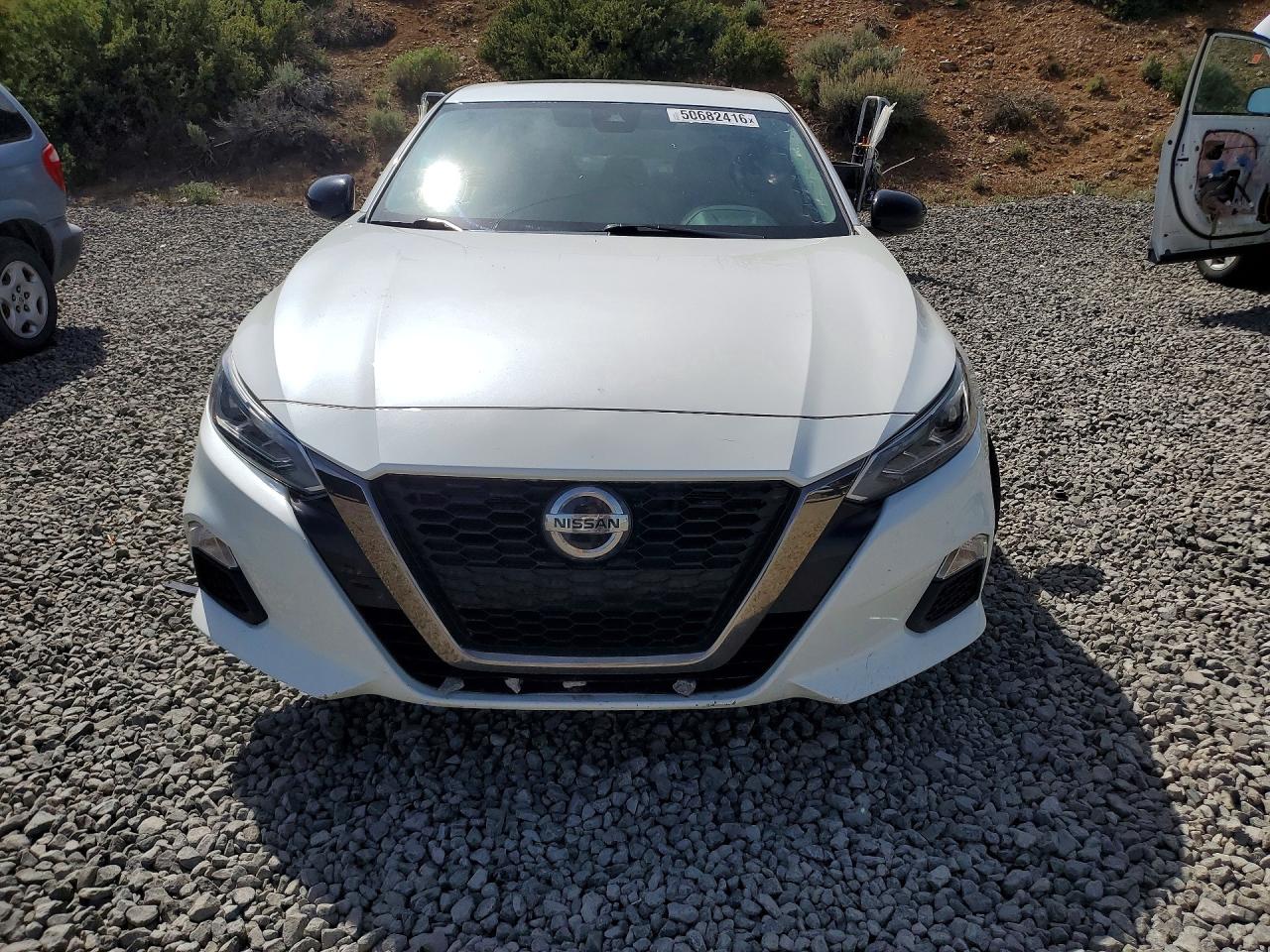 Nissan Altima Sr