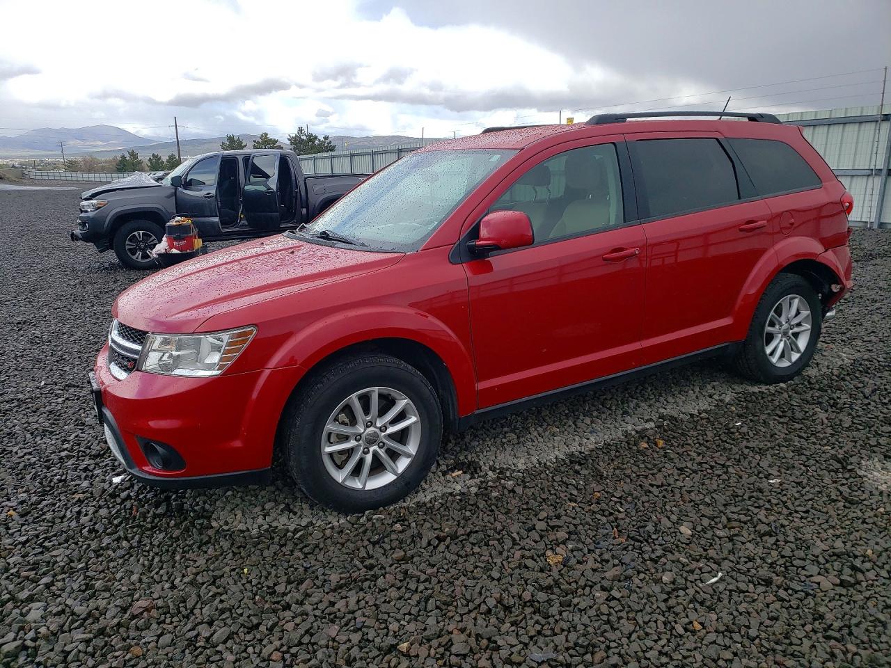 Salvage Dodge Journey Image