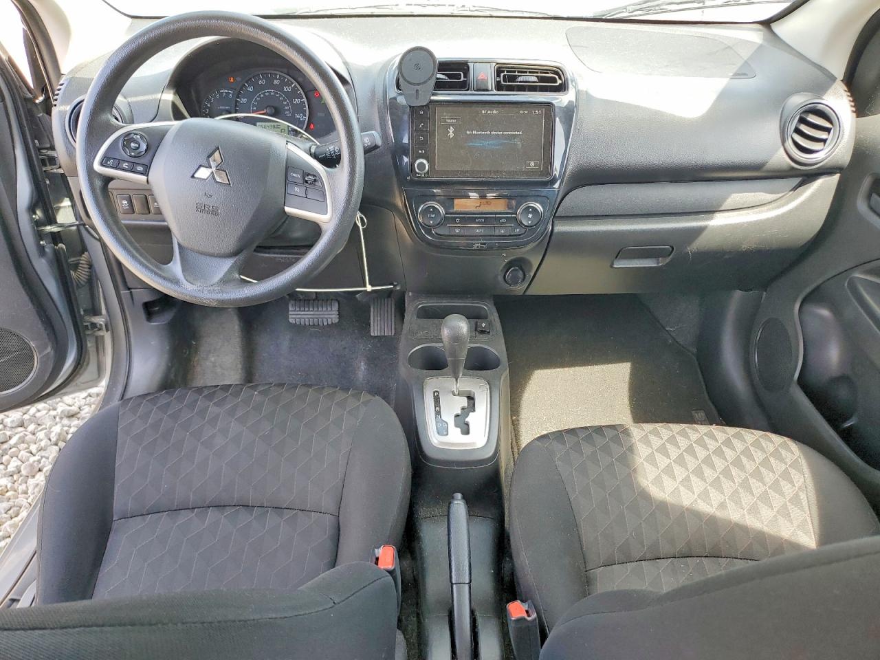 Mitsubishi Mirage Es