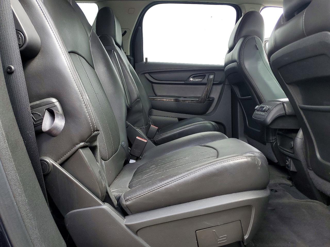 GMC Acadia Slt-2