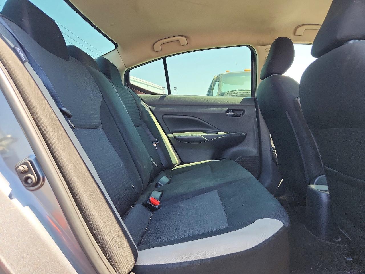 Nissan Versa Sv