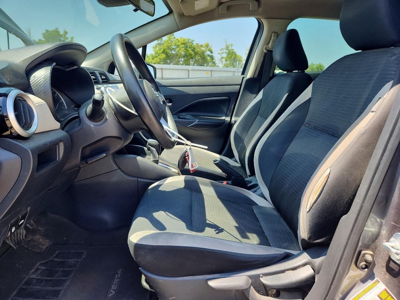 Nissan Versa Sv