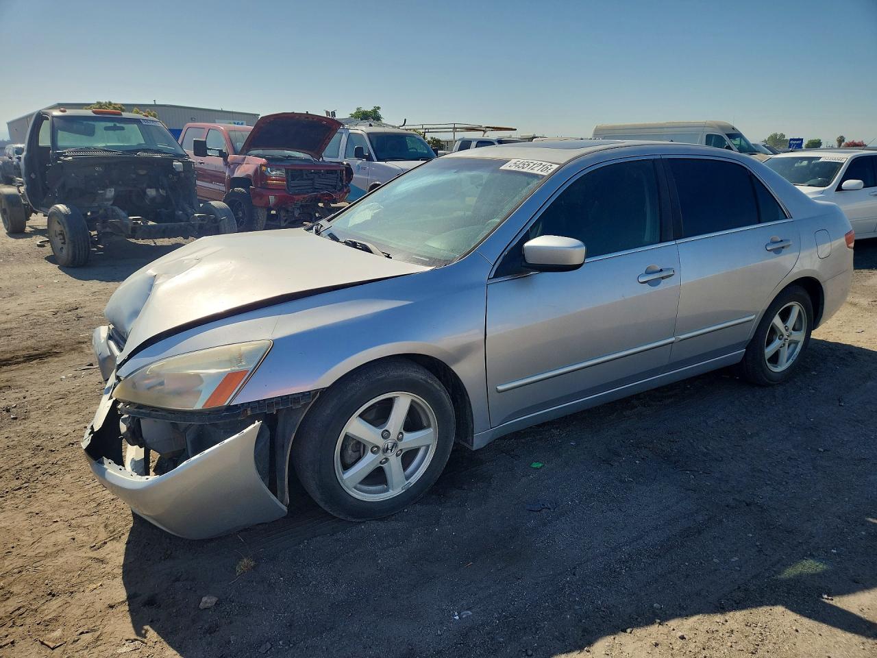 Salvage Honda Accord Image