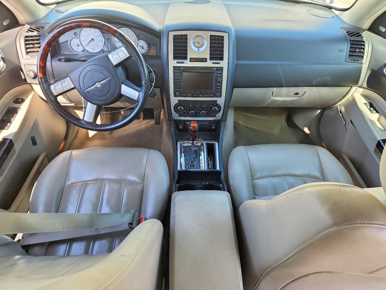 Chrysler 300