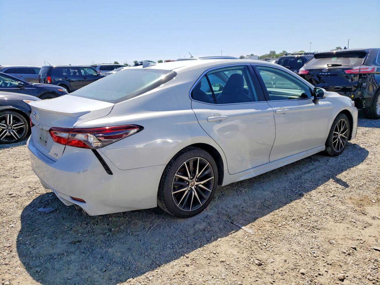 Toyota Camry Se