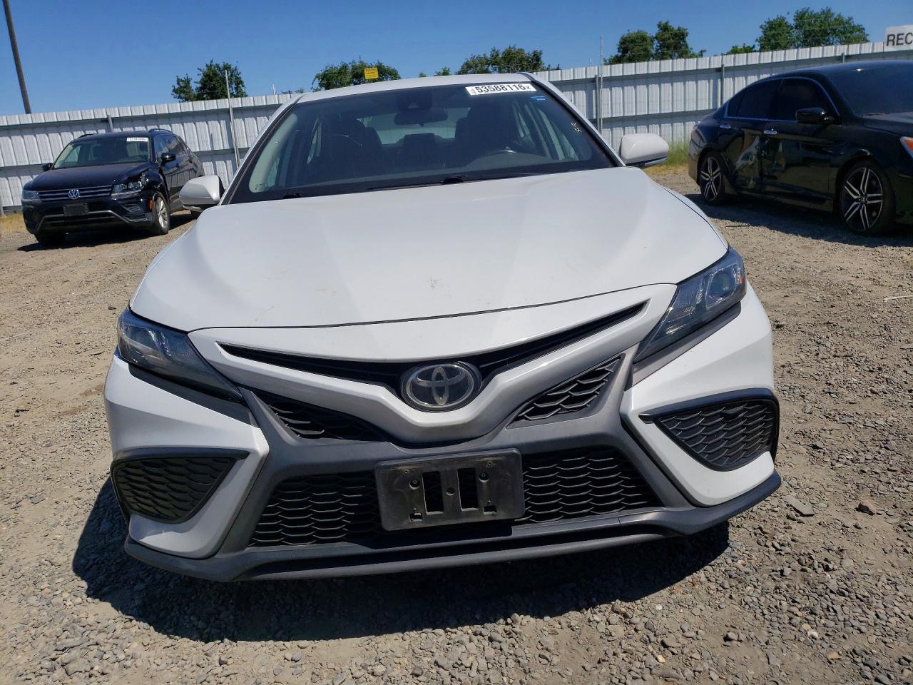 Toyota Camry Se
