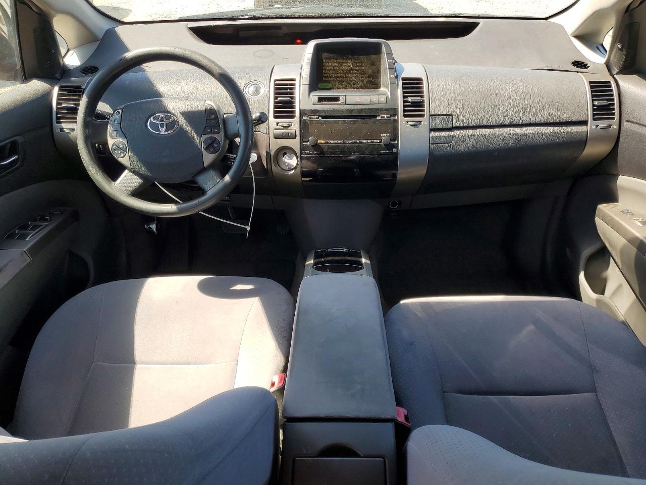 Toyota Prius Base