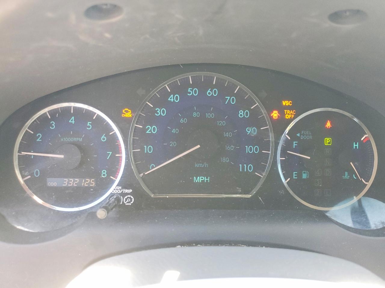Toyota Sienna Le 8-passenger