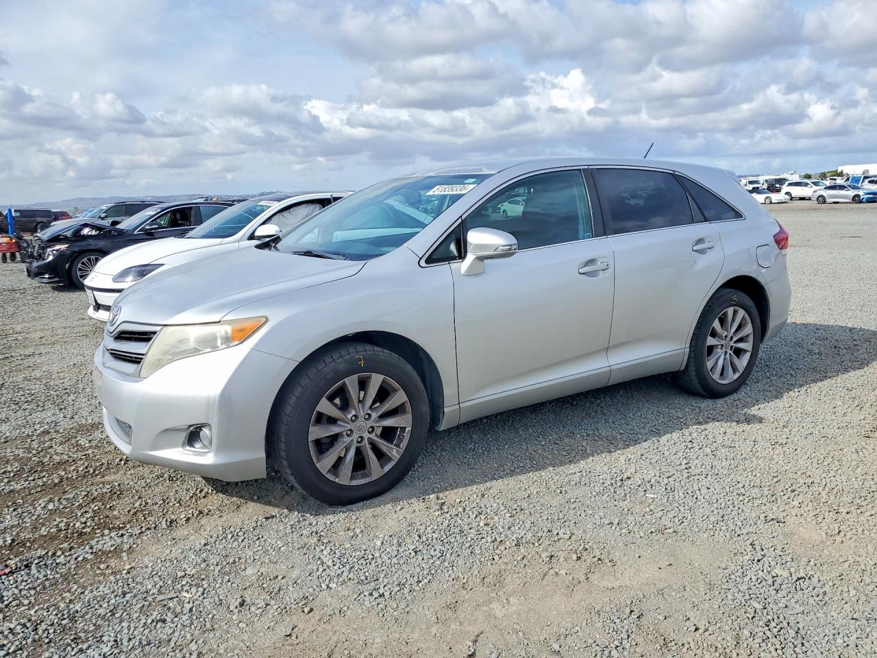 Salvage Toyota Venza Image