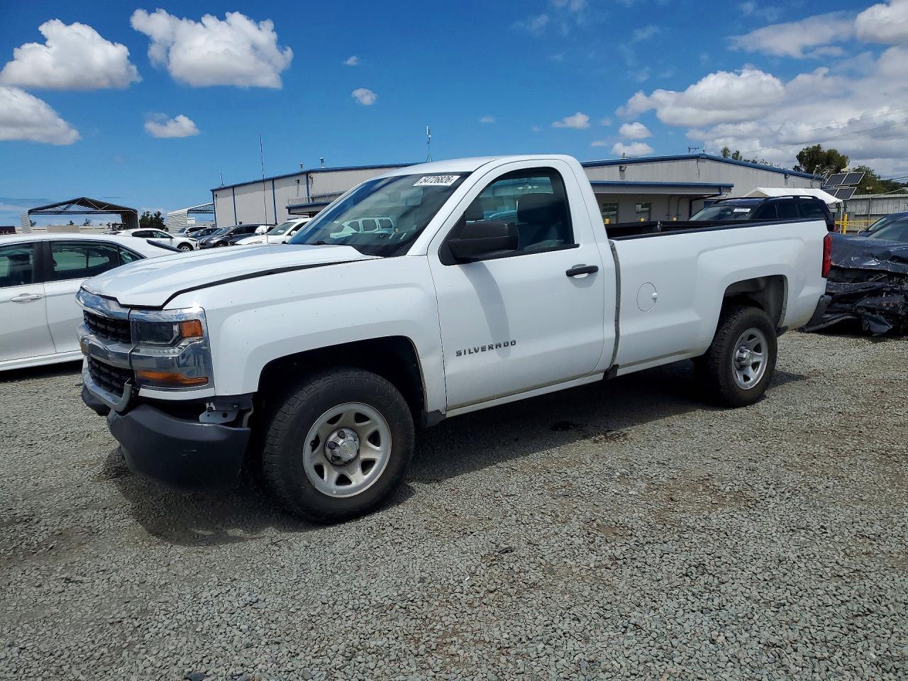 Salvage Chevrolet Silverado Image