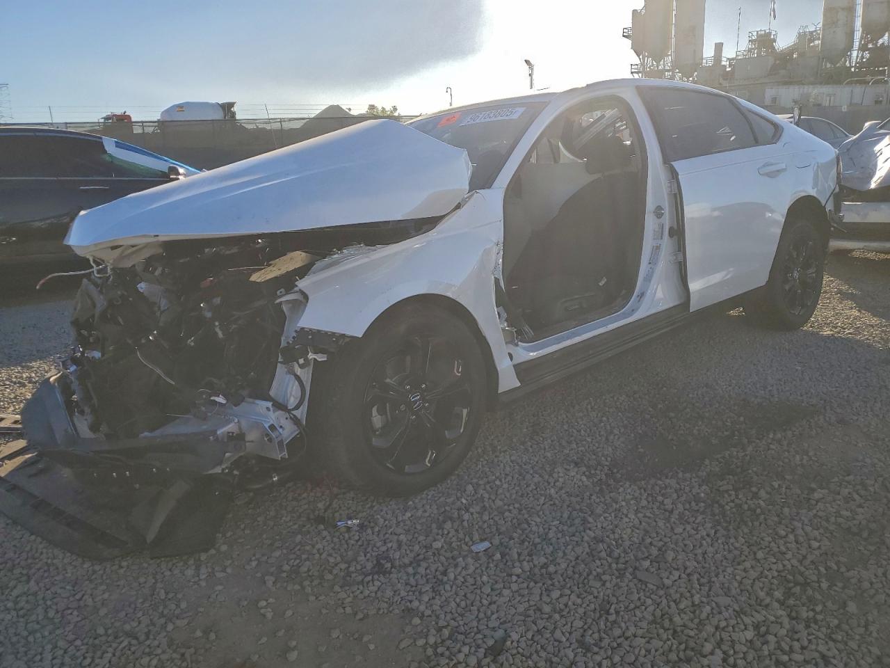 Salvage Honda Accord Image