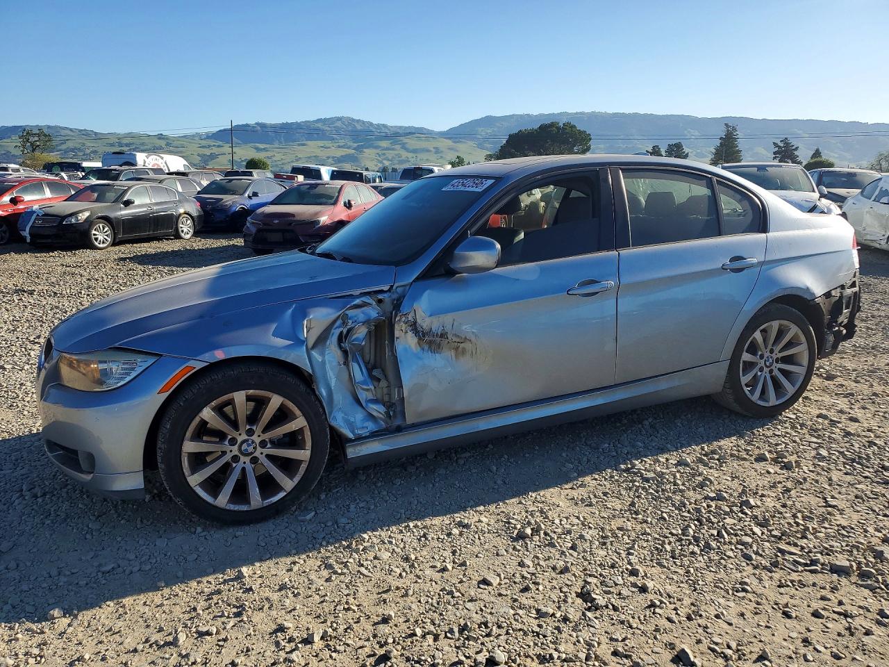 Salvage BMW 3 Series Image