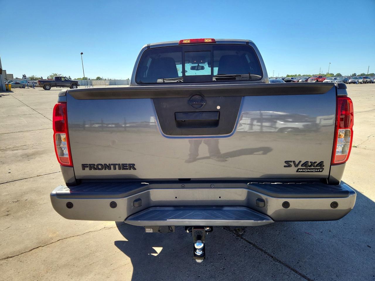 Nissan Frontier Sv
