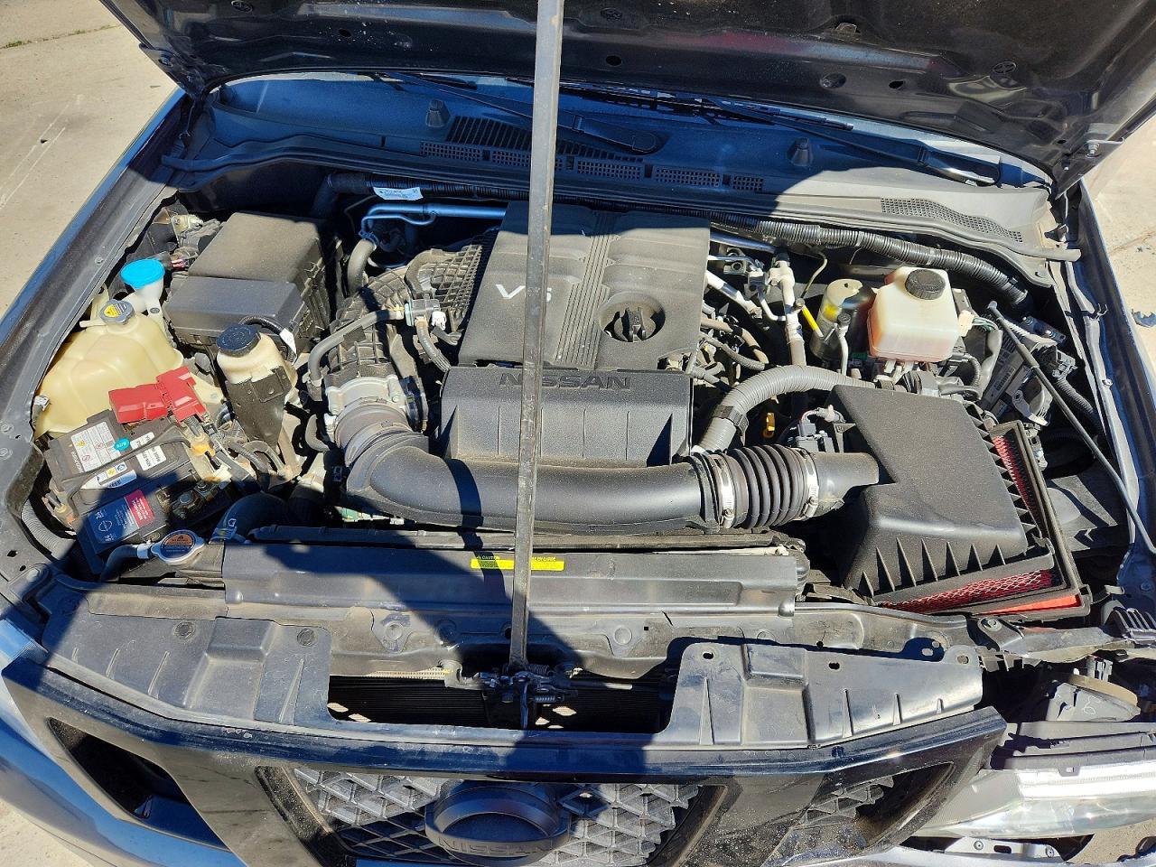 Nissan Frontier Sv