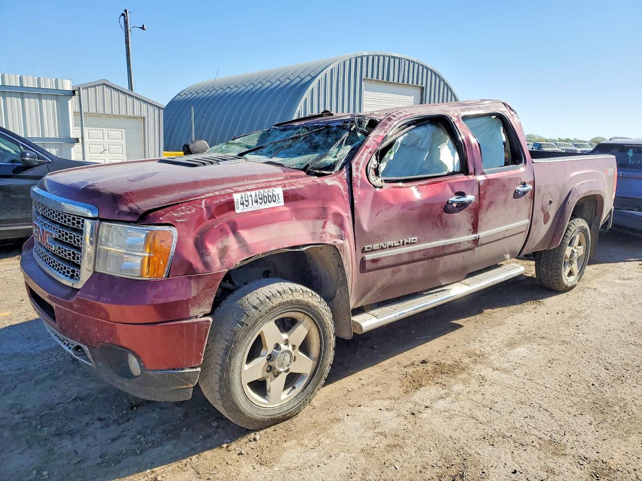 Salvage GMC Sierra Image
