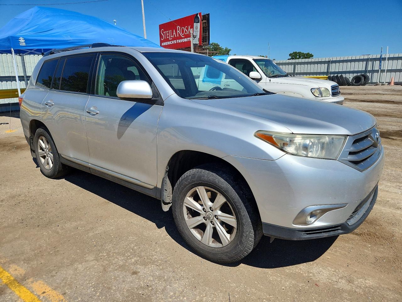 Toyota Highlander Base