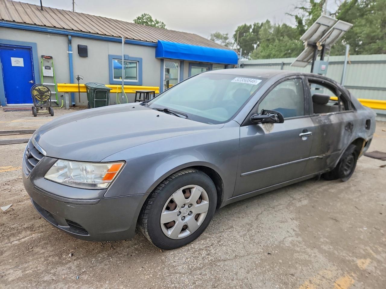 Salvage Hyundai SONATA Image