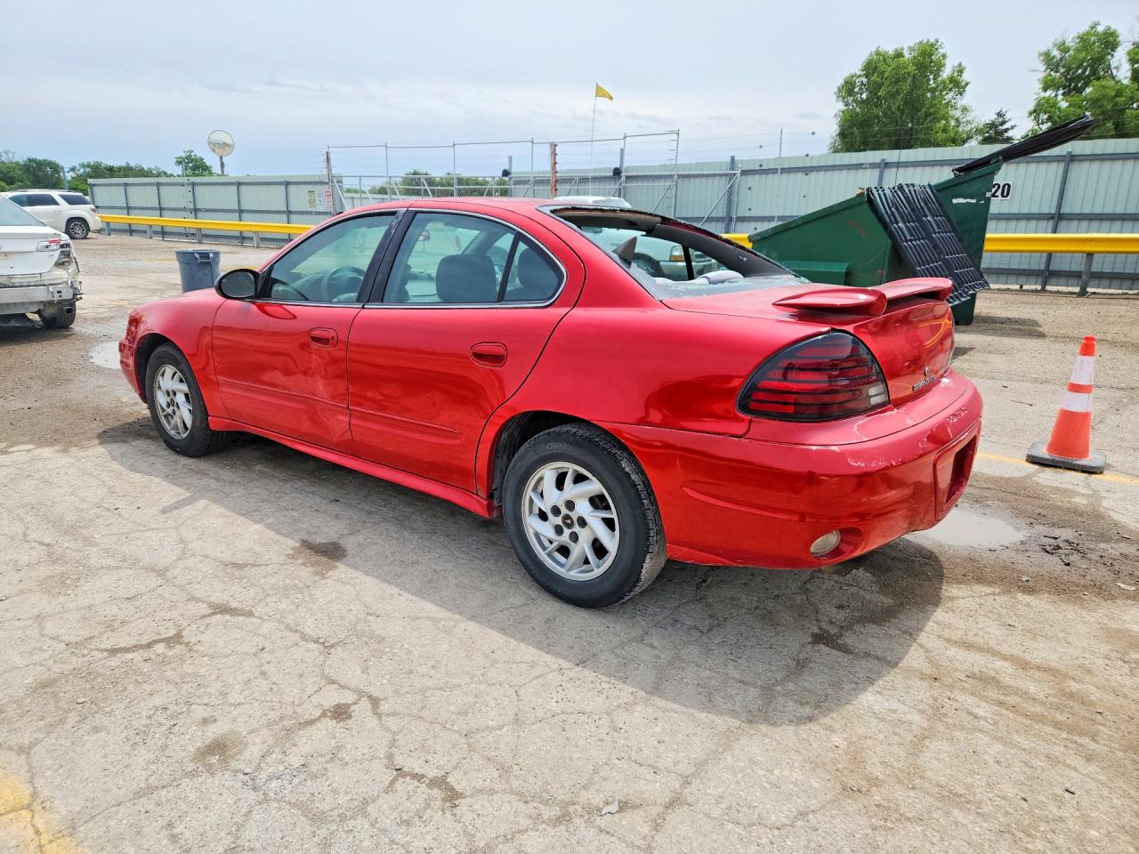 Pontiac Grandam Se1