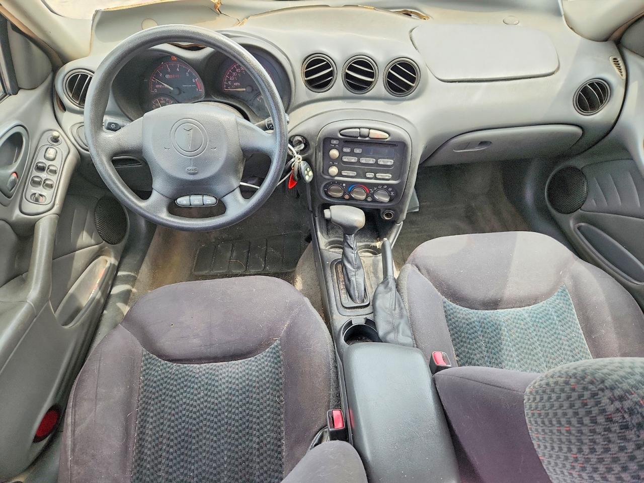 Pontiac Grandam Se1