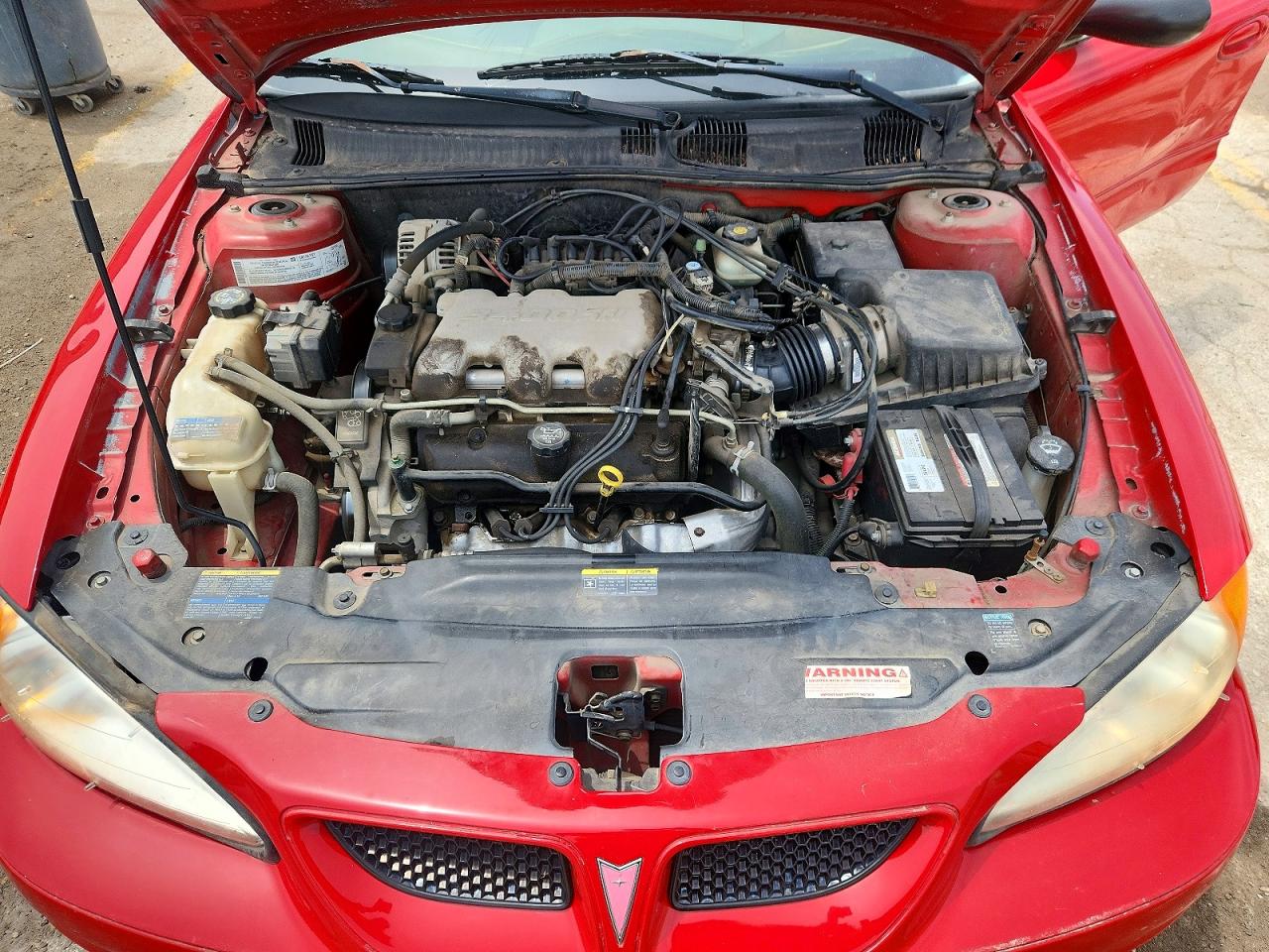 Pontiac Grandam Se1